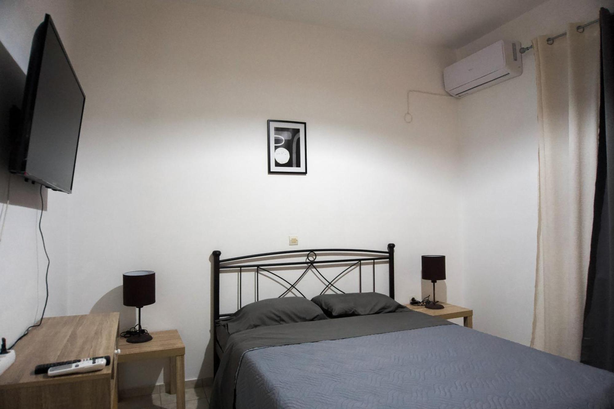 Pink Sand Sea Apartment Adelianos Kampos Dış mekan fotoğraf