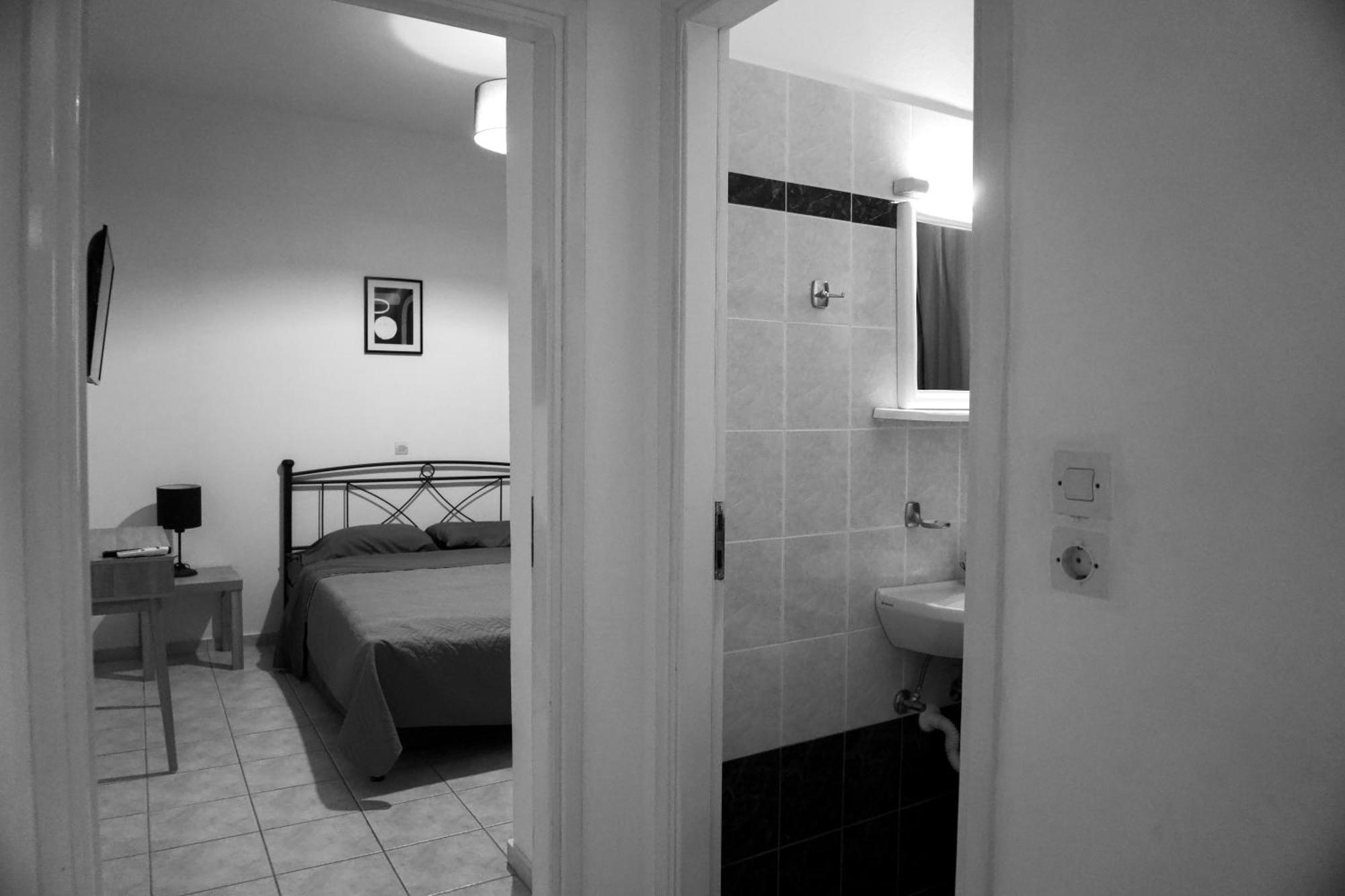 Pink Sand Sea Apartment Adelianos Kampos Dış mekan fotoğraf